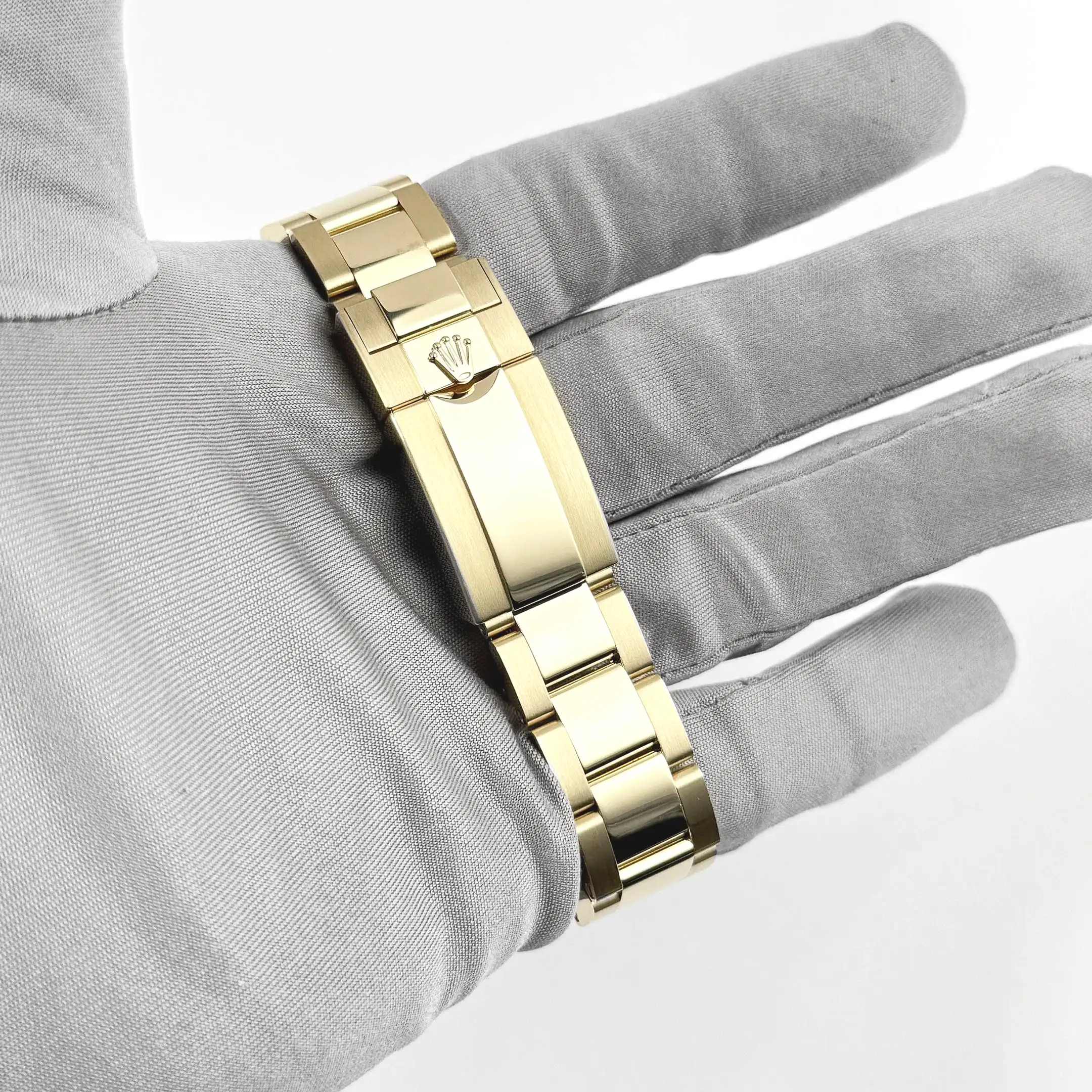 Rolex Daytona 116508 Yellow Gold White Dial - Image 12