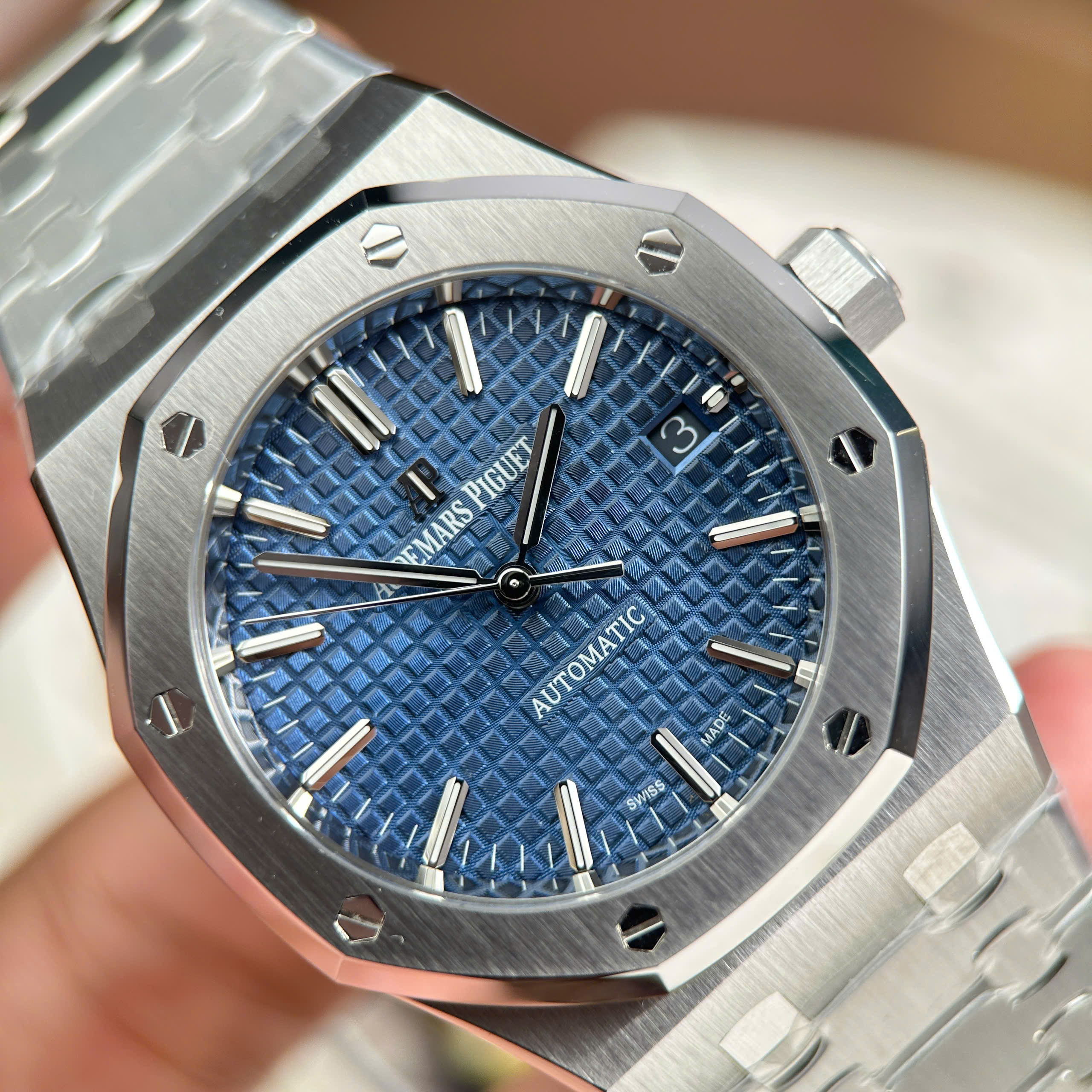 Audemars Piguet Replica 11 Royal Oak 15450ST Blue Dial APS Factory 37mm - Image 3