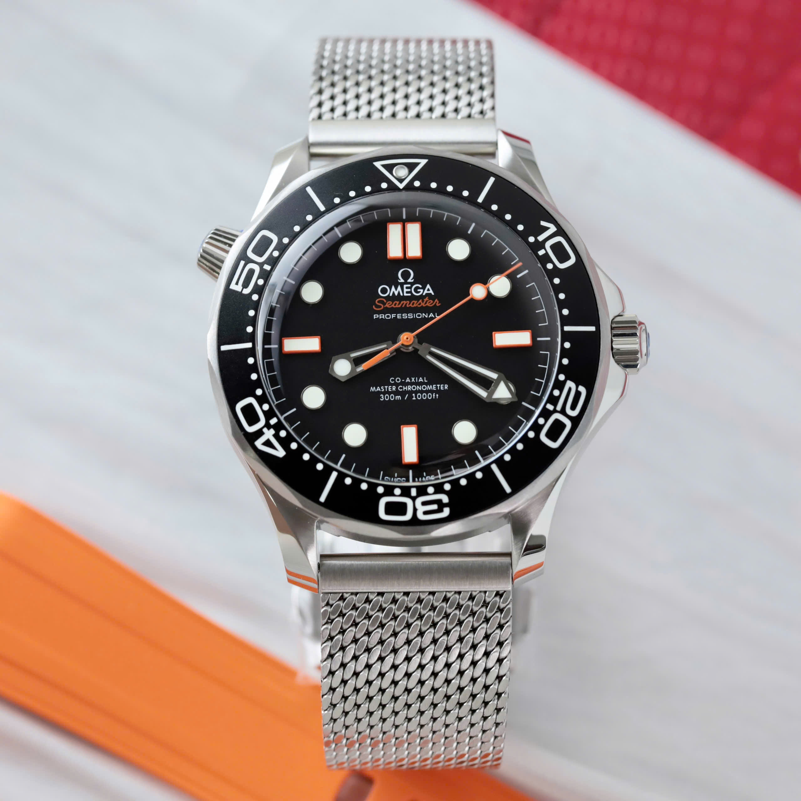 Omega Seamaster Replica 11 Diver 300M Orange Rubber Strap Factory VS 42mm - Image 2