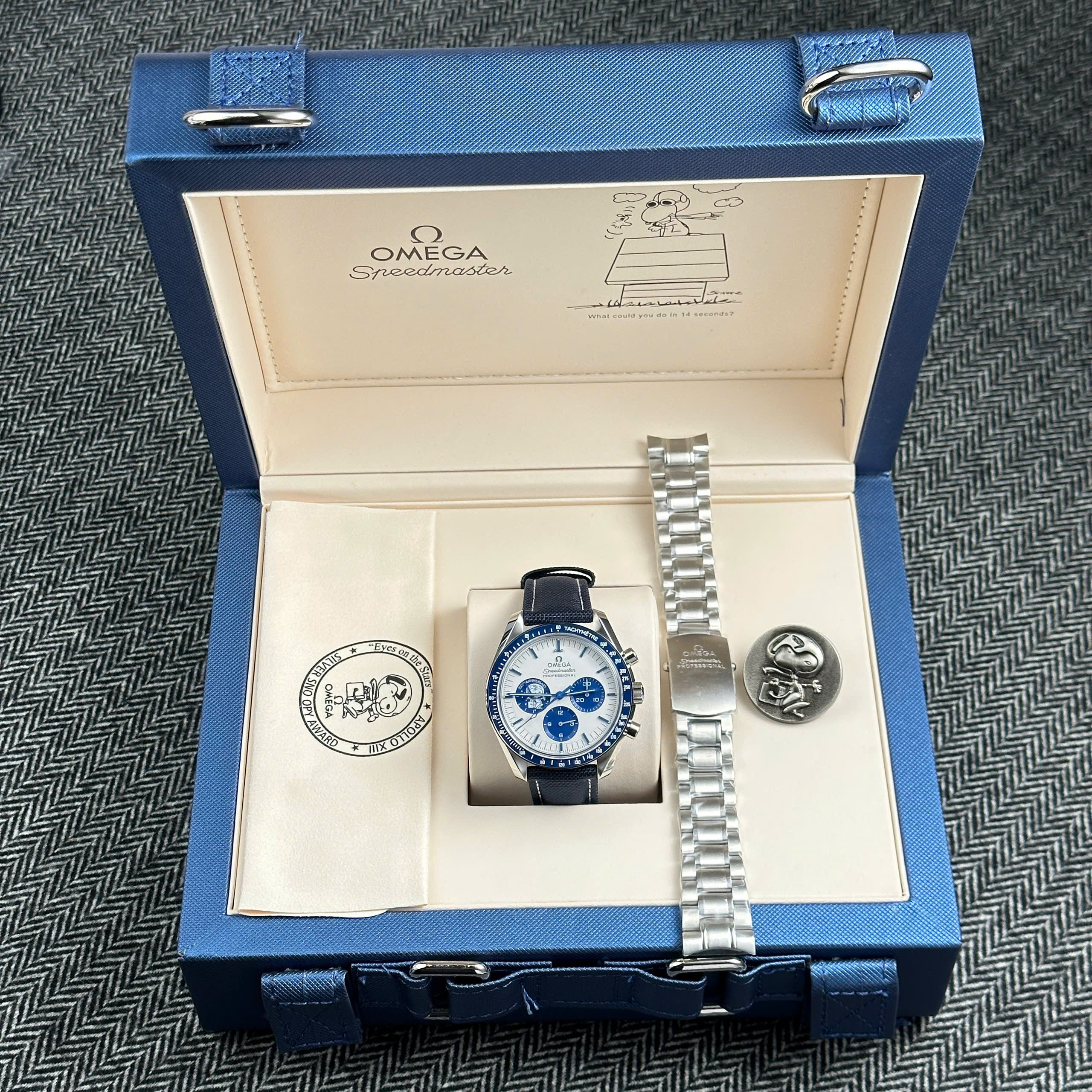 Omega Replica Watch Speedmaster Silver Snoopy 50th Anniversary New 2025 42mm - Image 2