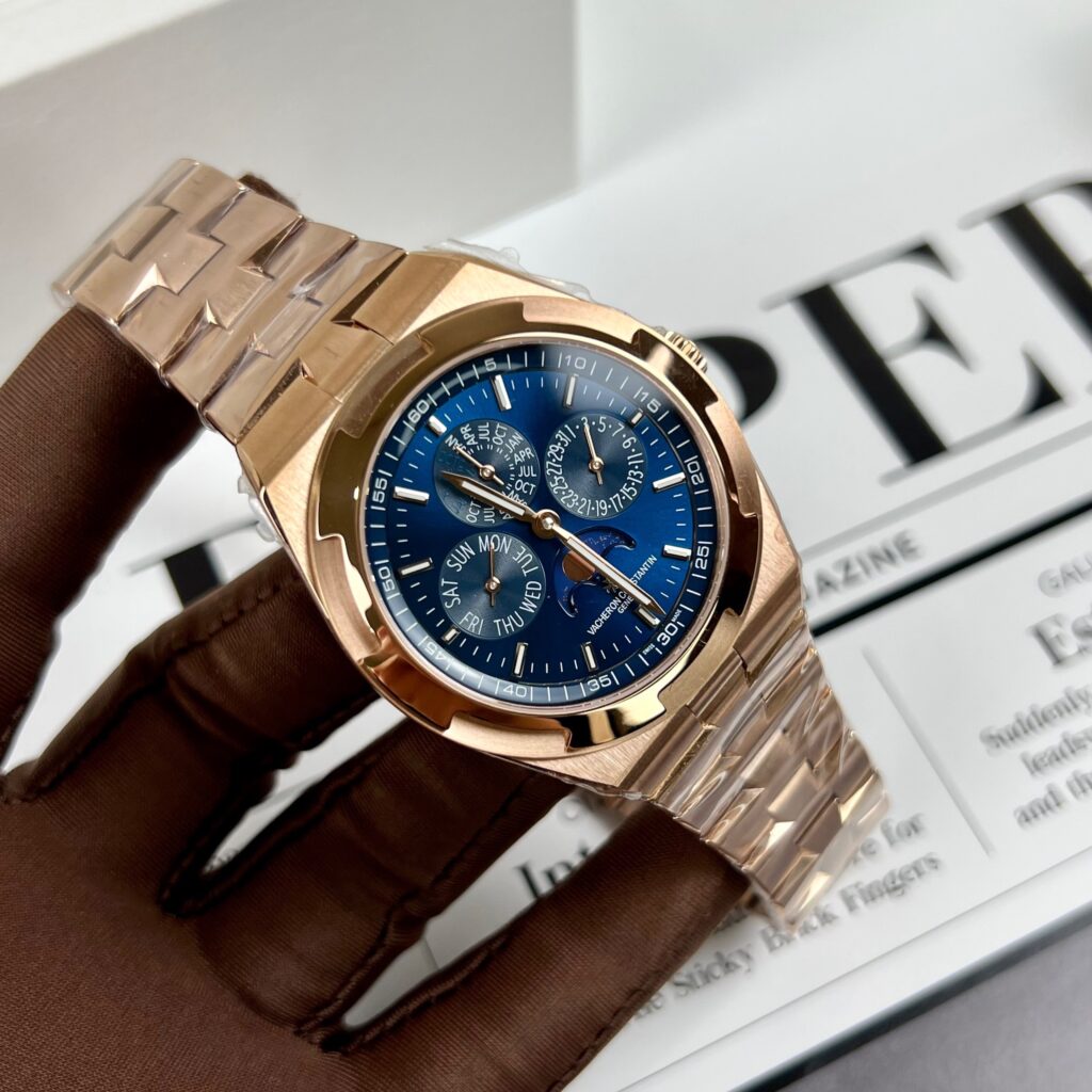 Vacheron Constantin Replica 11 Watch Overseas 5500V Blue Dial 42.5mm - Image 2