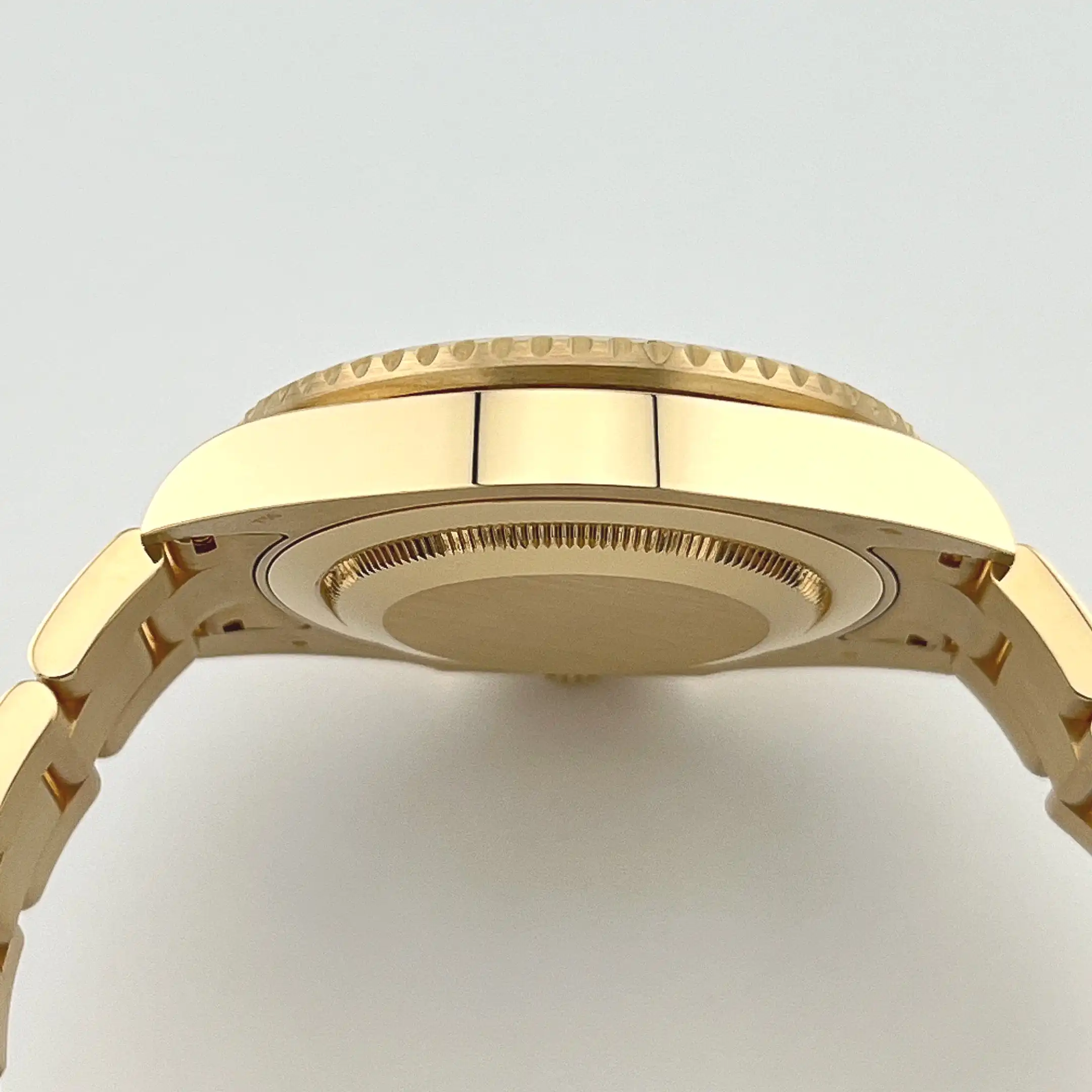 Rolex GMT-Master II 116718LN Yellow Gold Green 40mm - Image 6