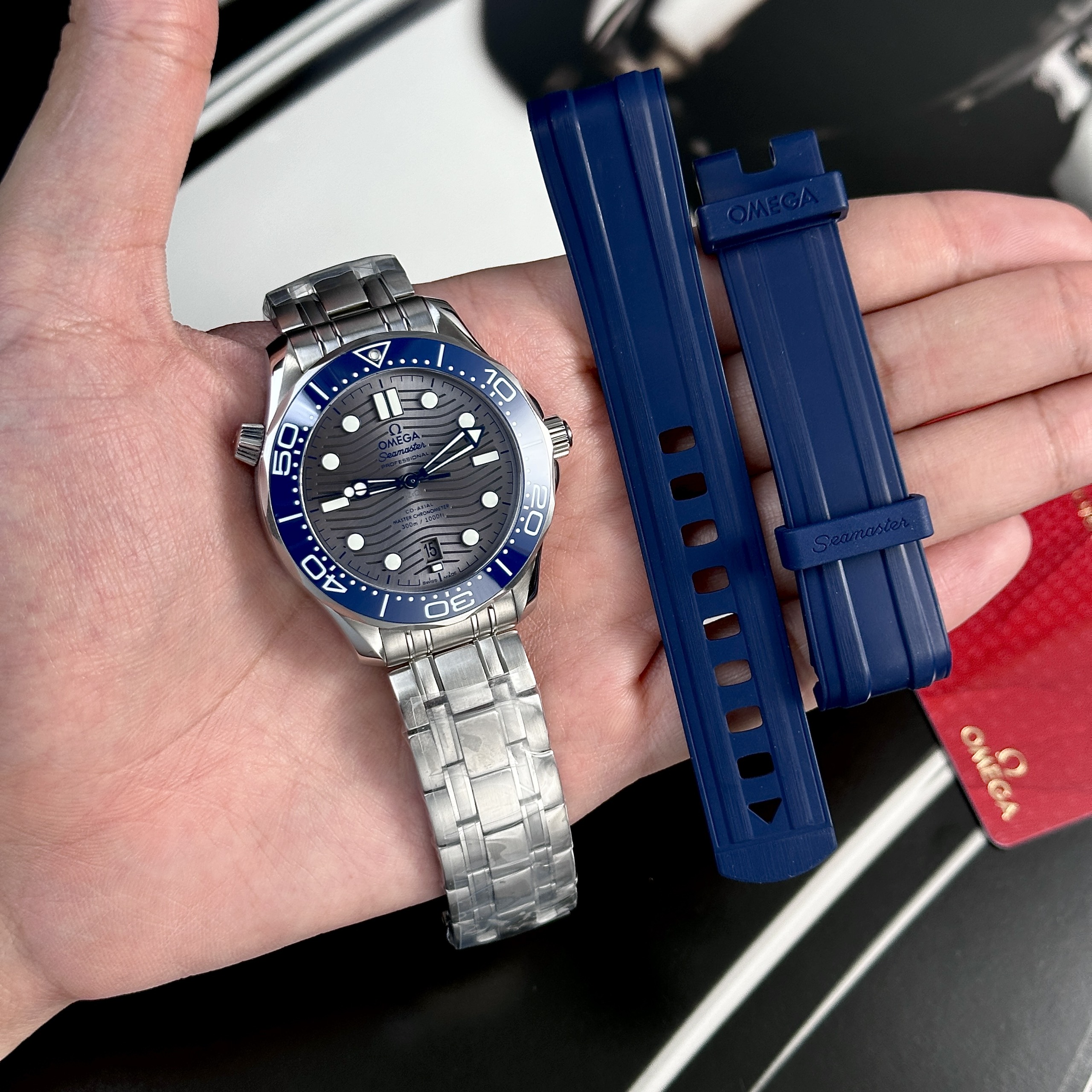 Replica Omega Watch Seamaster Diver 300M Gray Dial VS Factory 42mm