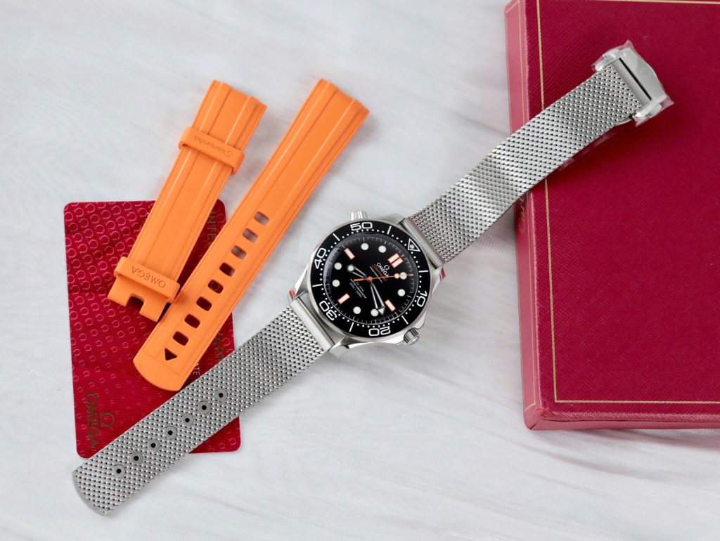 Đồng Hồ Omega Seamaster Replica 11 Diver 300M Dây Cao Su Cam Nhà Máy VS 42mm