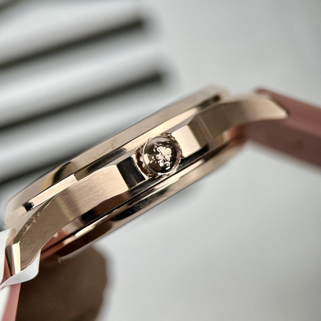 Patek Philippe Aquanaut 5072R Gold Wrapped Customs Moissanite Diamonds 35.6mm - Image 10