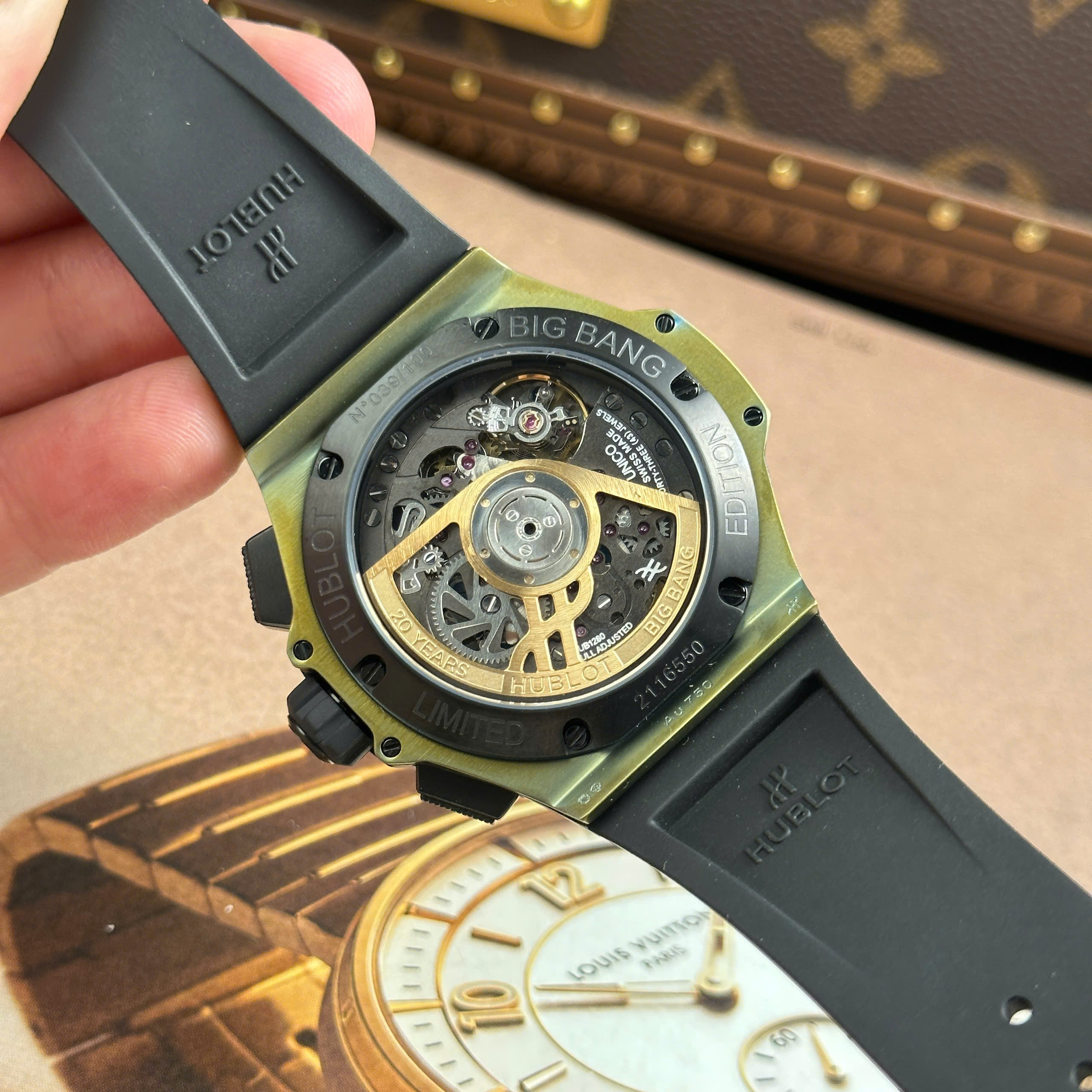 Hublot Replica Men’s Watch 11 Big Bang 20th Anniversary BBA Factory 43mm - Image 5