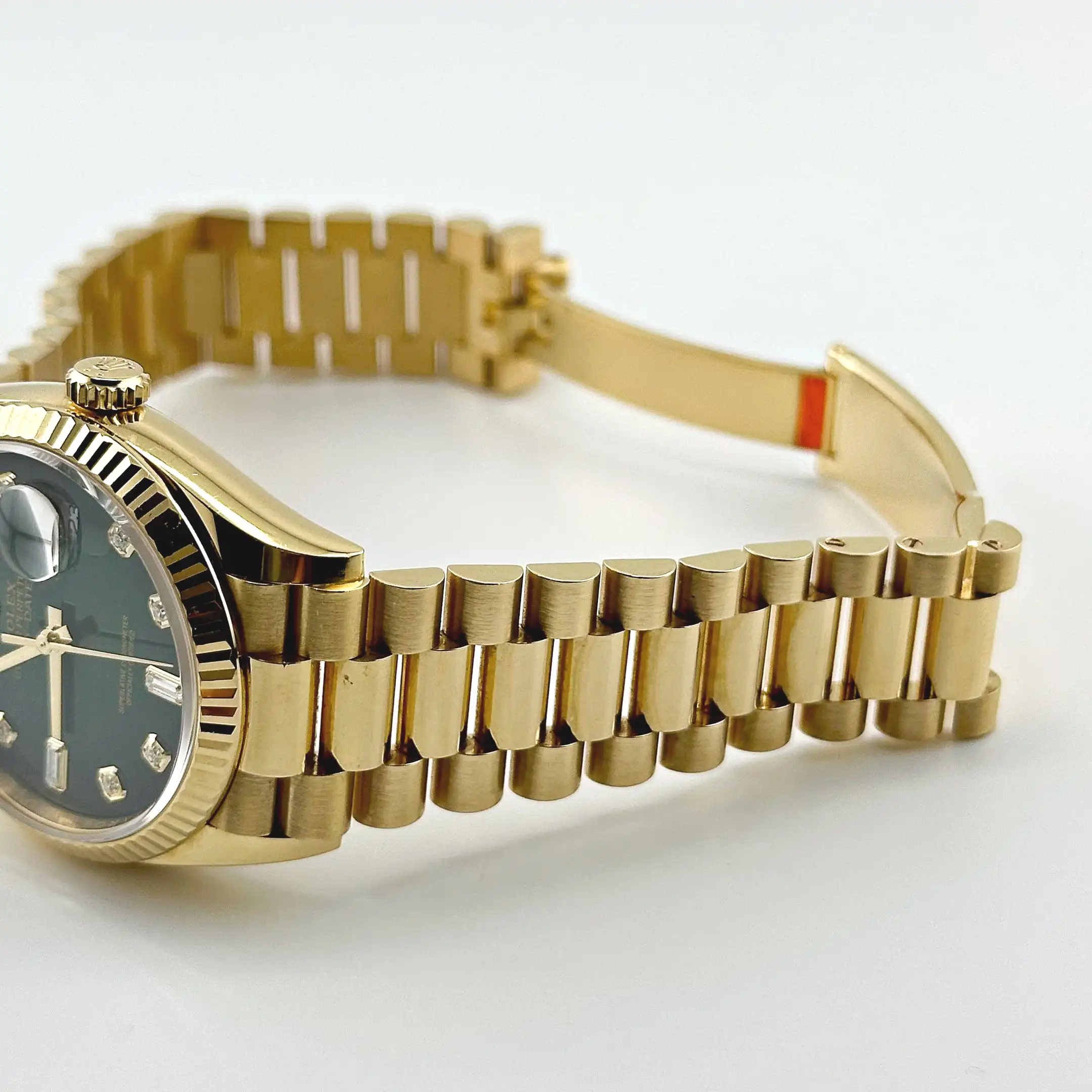 Rolex Day-Date 36 128238 Yellow Gold Green Diamond Dial - Image 6