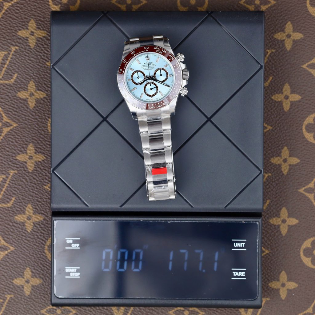 Đồng Hồ Rolex Daytona Cosmograph 126506 Replica 11 Mặt Xanh Băng Nhà Máy VS 40mm