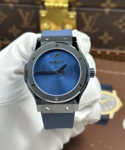 Hublot Classic Fusion Replica 11 Boutique Pisa 1940 Edition Blue Rubber Strap JJZ Factory 42mm