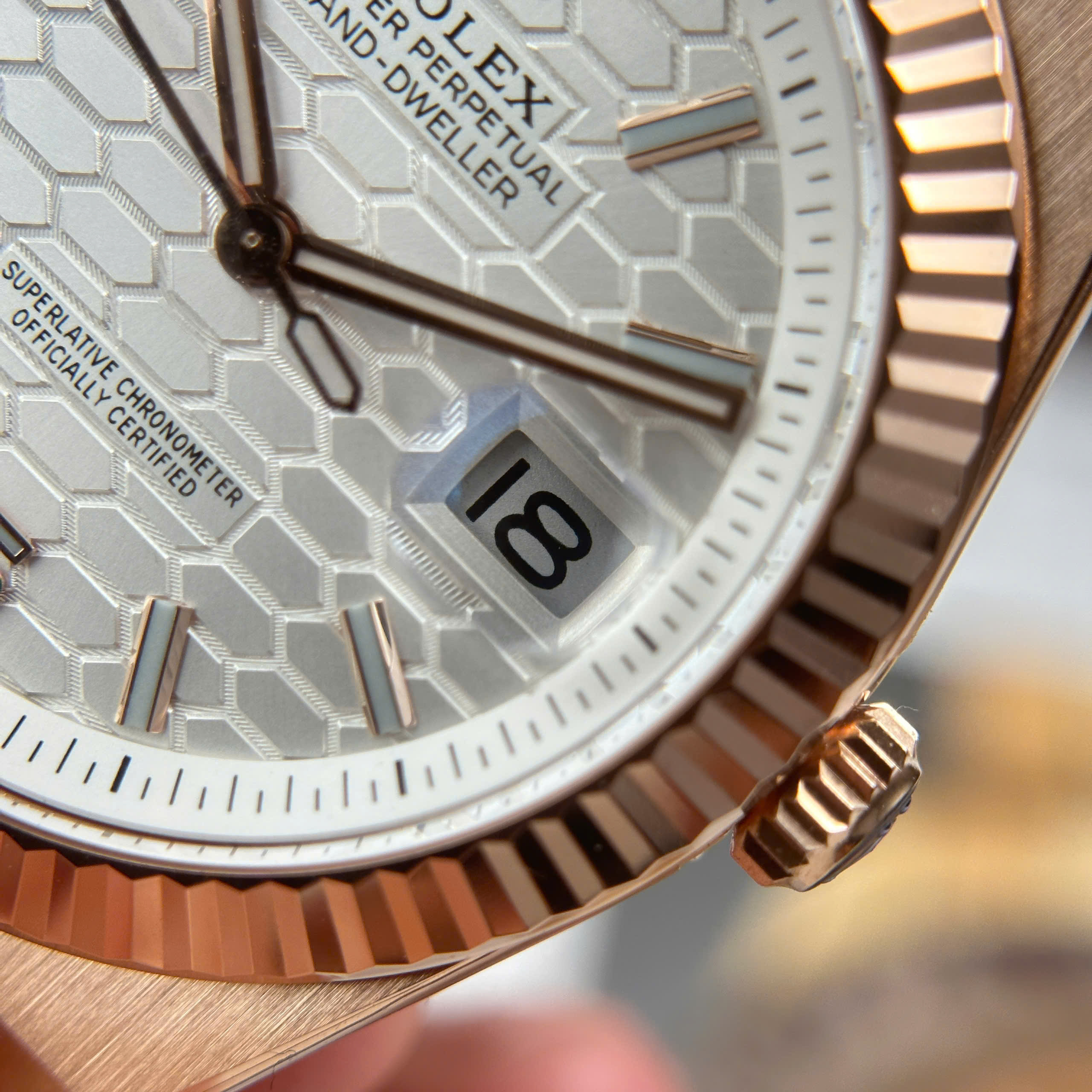 Rolex Land-Dweller 127335 Best Quality Rose Gold White Dial Honeycomb Pattern 40mm - Image 8