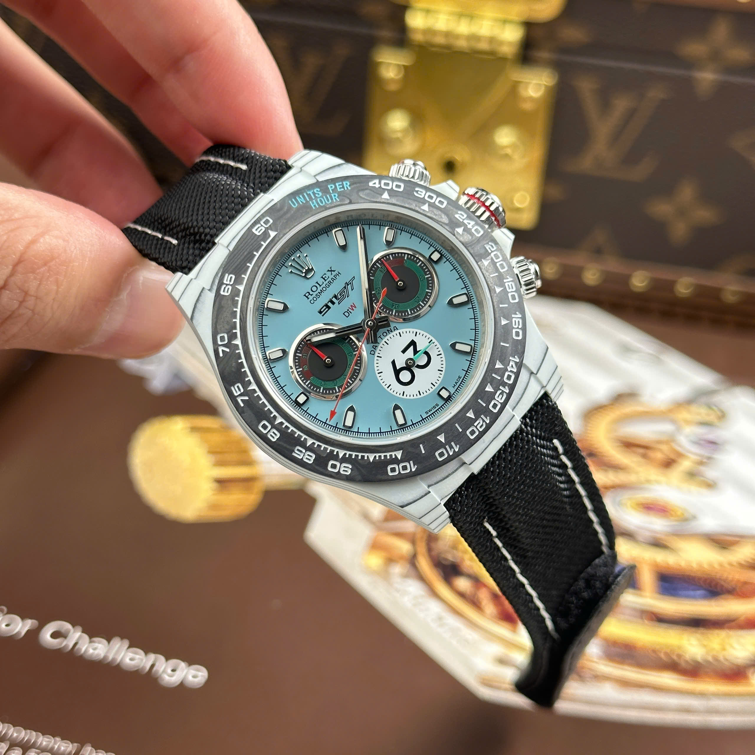 Rolex Daytona DiW Ferrari Replica 11 Dial Tiffany White Carbon Case 40mm - Image 7