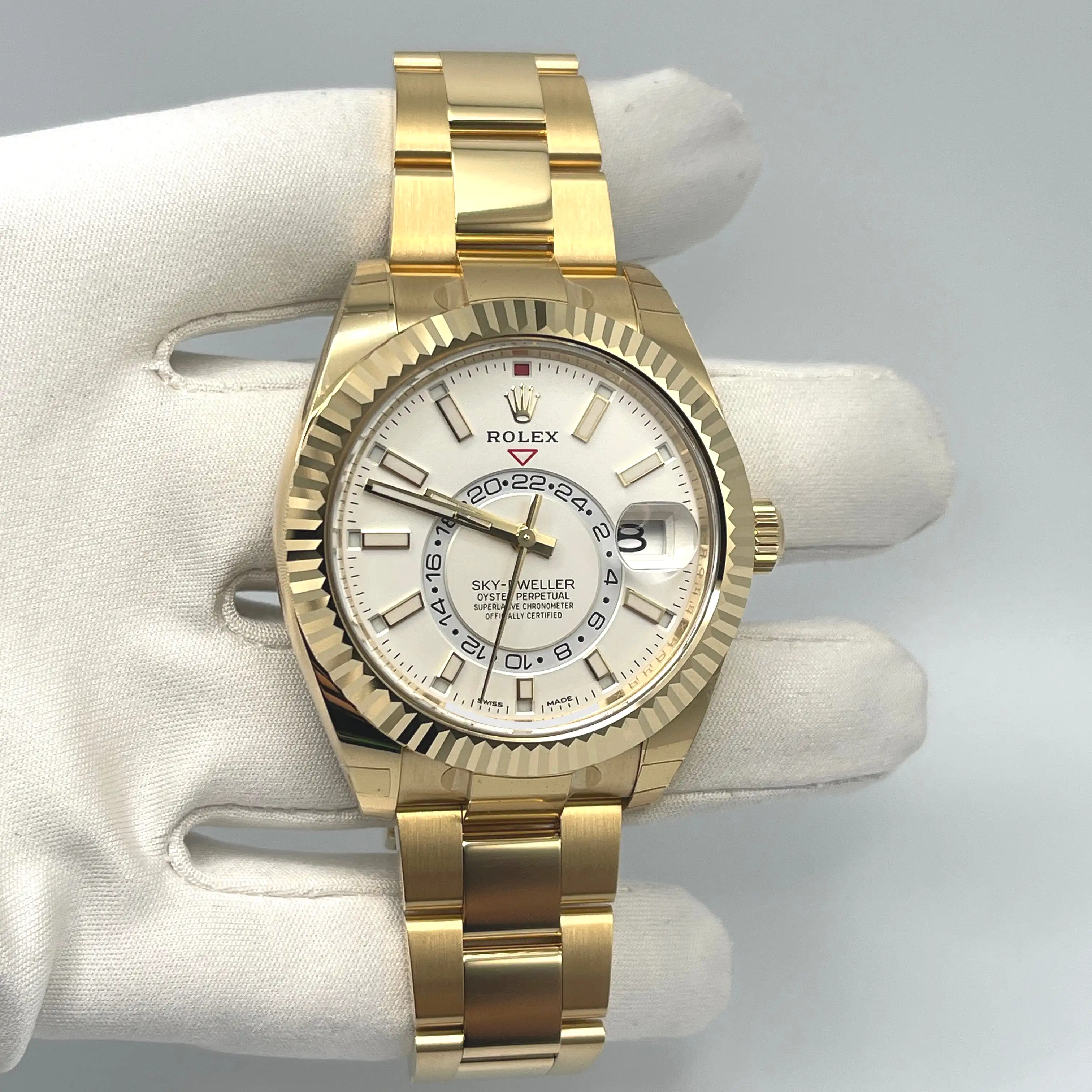 Rolex Sky-Dweller 326938 Yellow Gold White Dial 42mm - Image 3