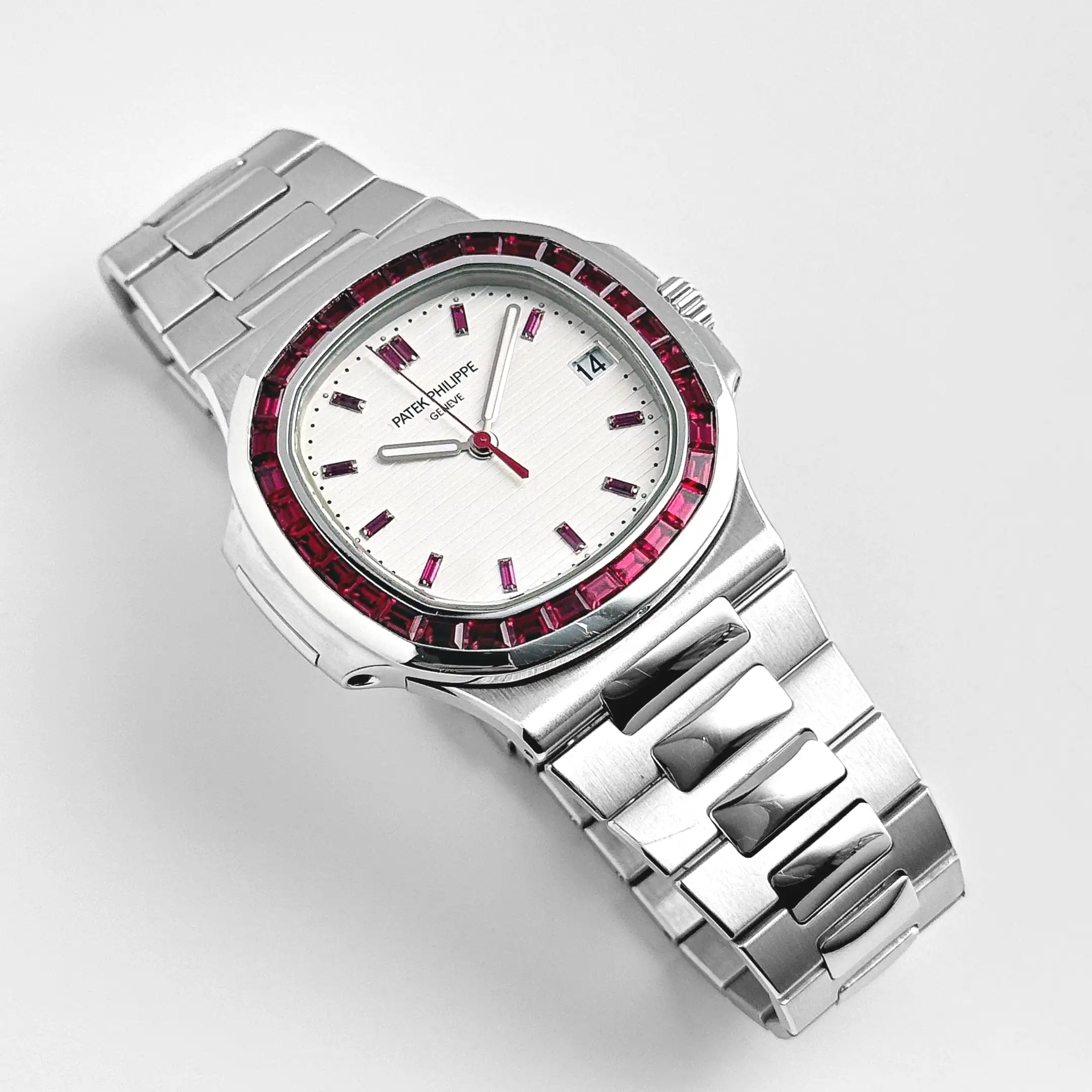 Patek Philippe Nautilus 5711/112P-010 Platinum White Dial Ruby Bezel - Image 3