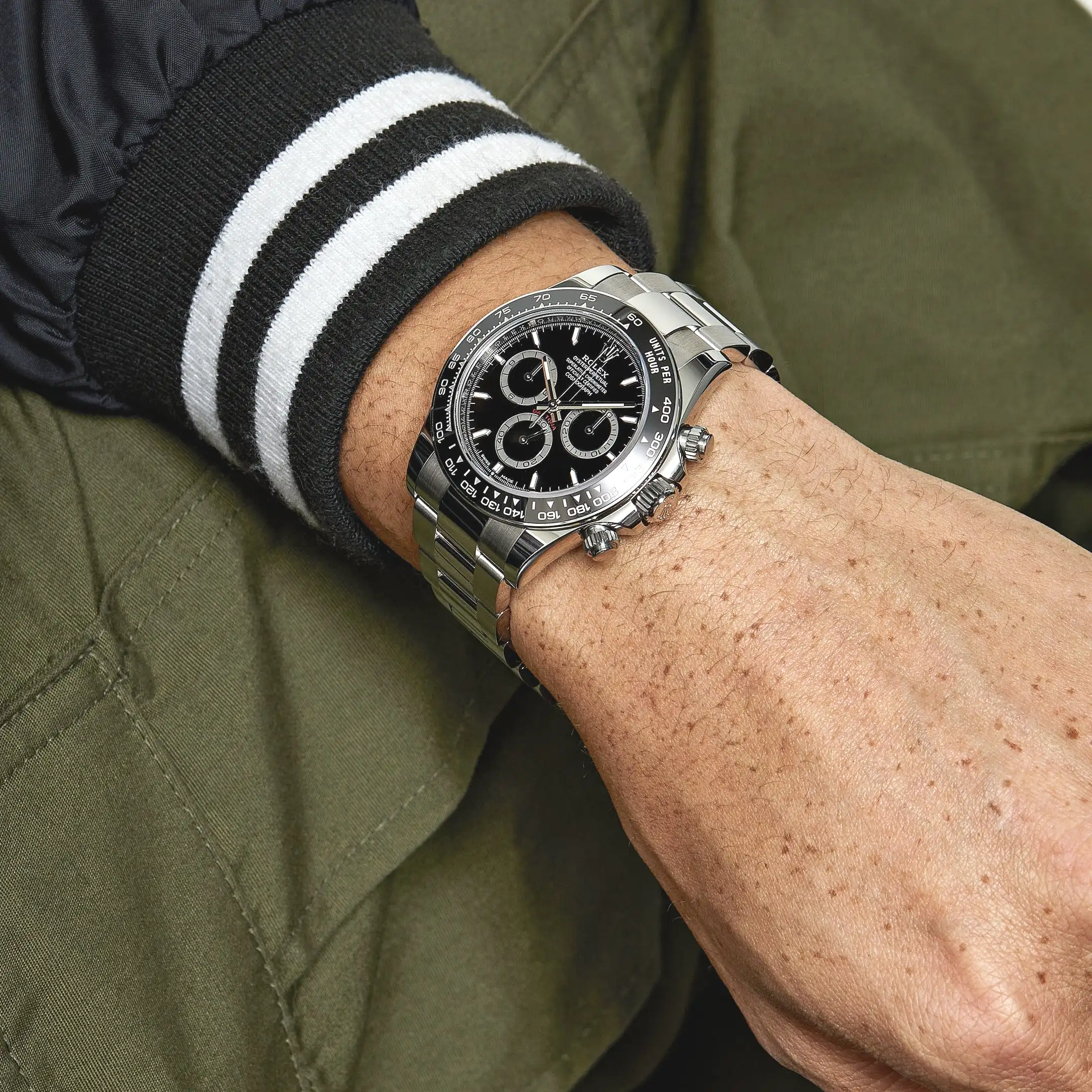 Rolex Daytona 126500LN Stainless Steel Black Dial 40mm - Image 2