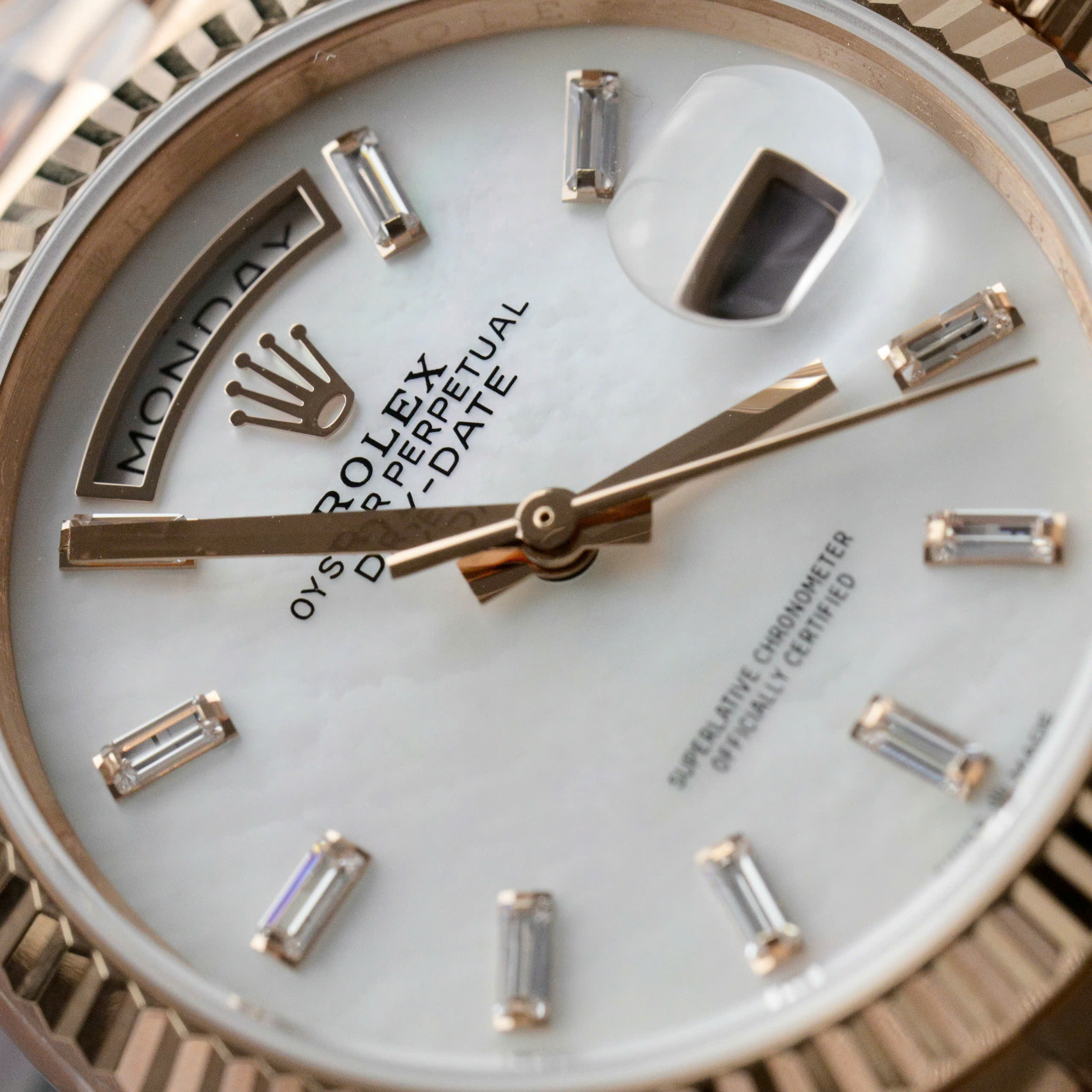 Rolex Day-Date 128238 Replica Watch MOP Face Weight 158gr Factory QF 36mm - Image 4