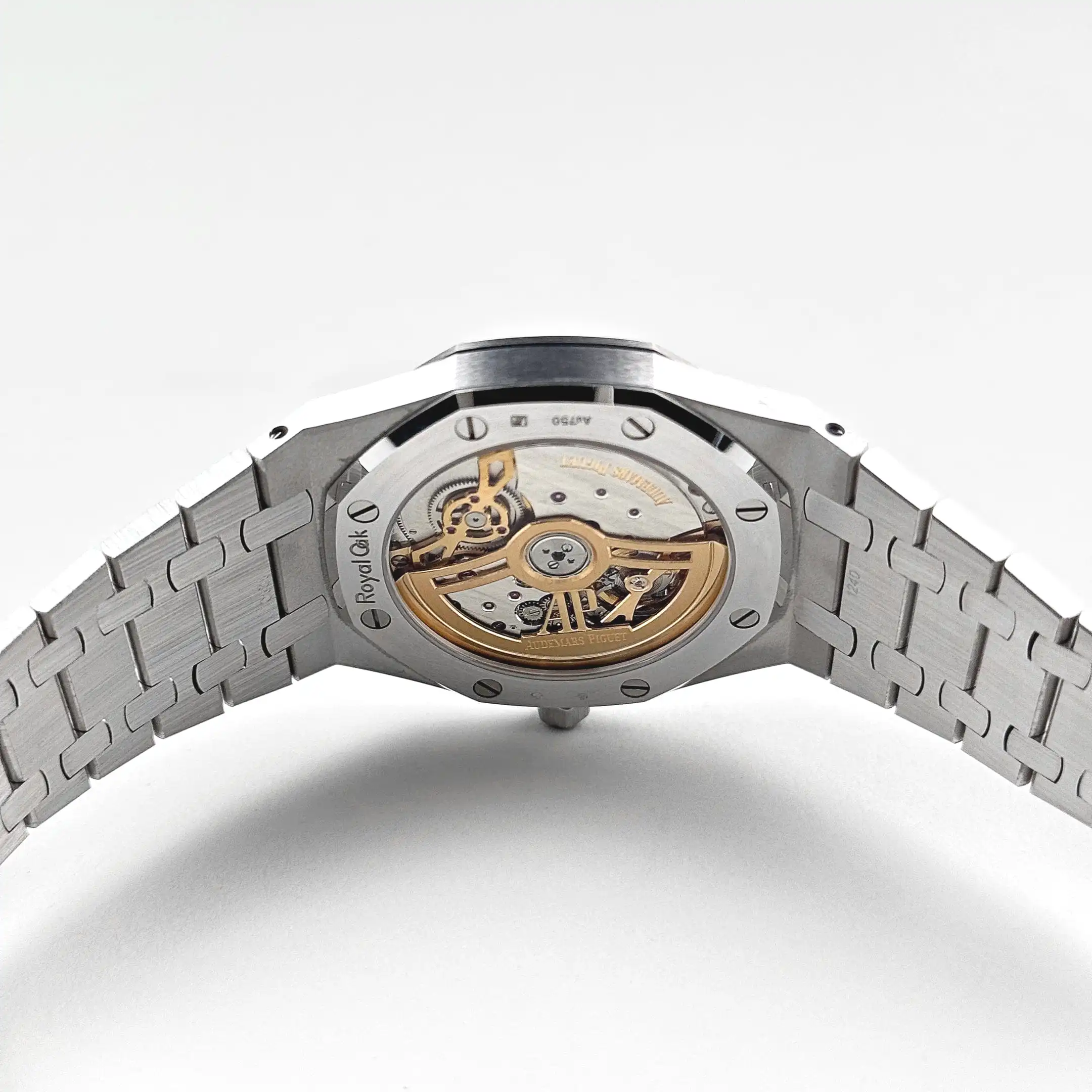Audemars Piguet Royal Oak 16202BC.OO.1240BC.02 ‘Jumbo’ Extra-Thin White Gold Grainy Blue Dial - Image 8