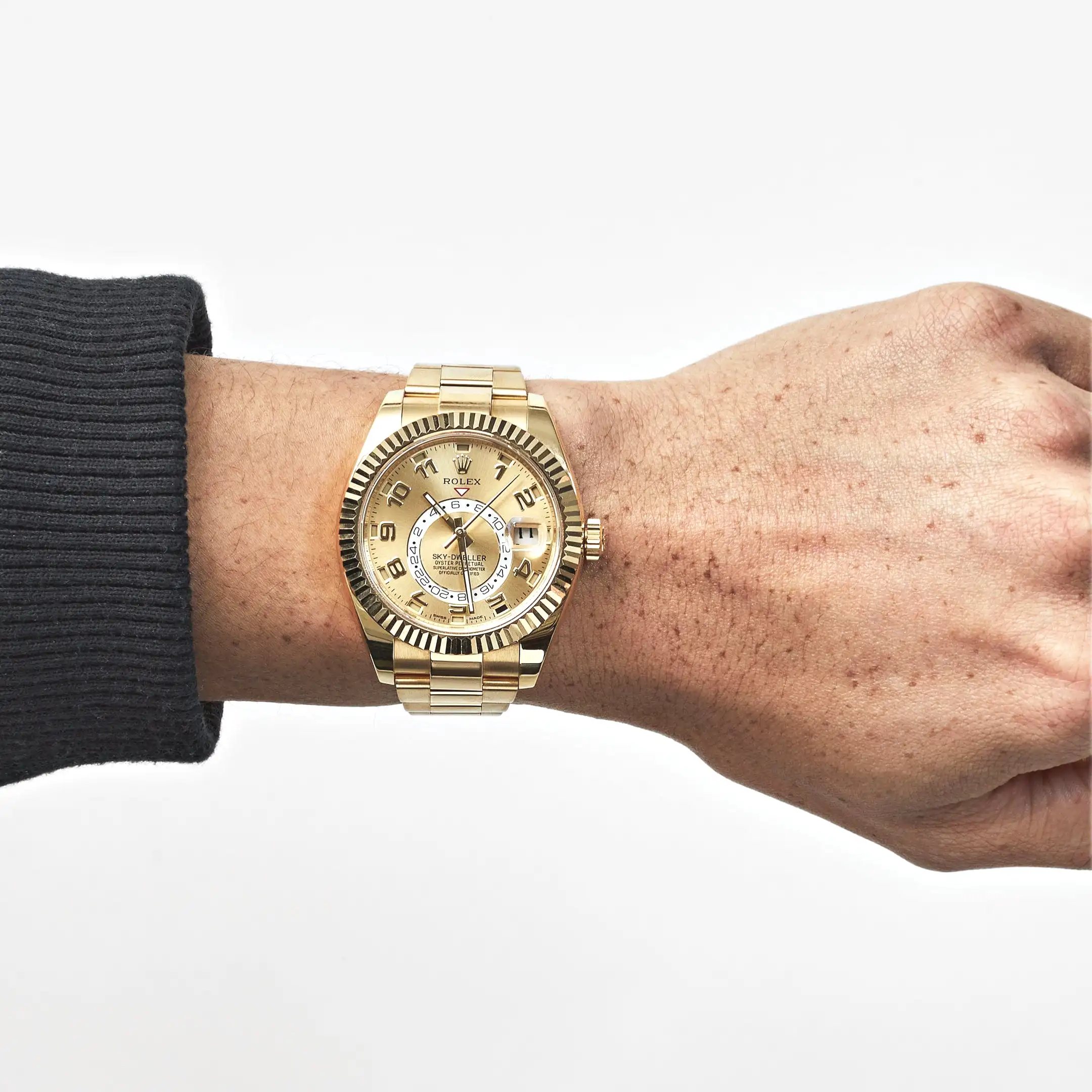 Rolex Sky-Dweller 326938 Yellow Gold Champagne 42mm - Image 2
