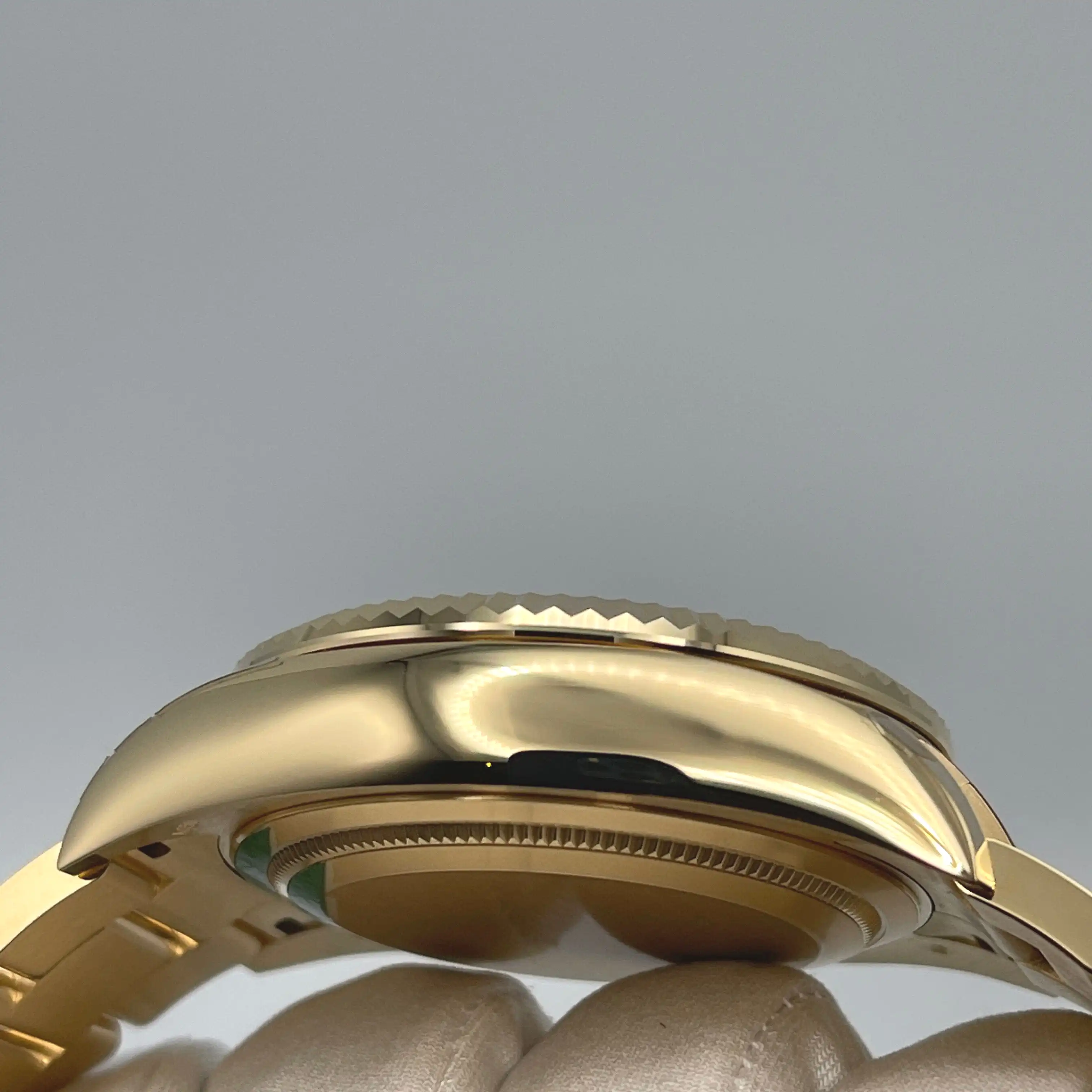 Rolex Sky-Dweller 326938 Yellow Gold White Dial 42mm - Image 5