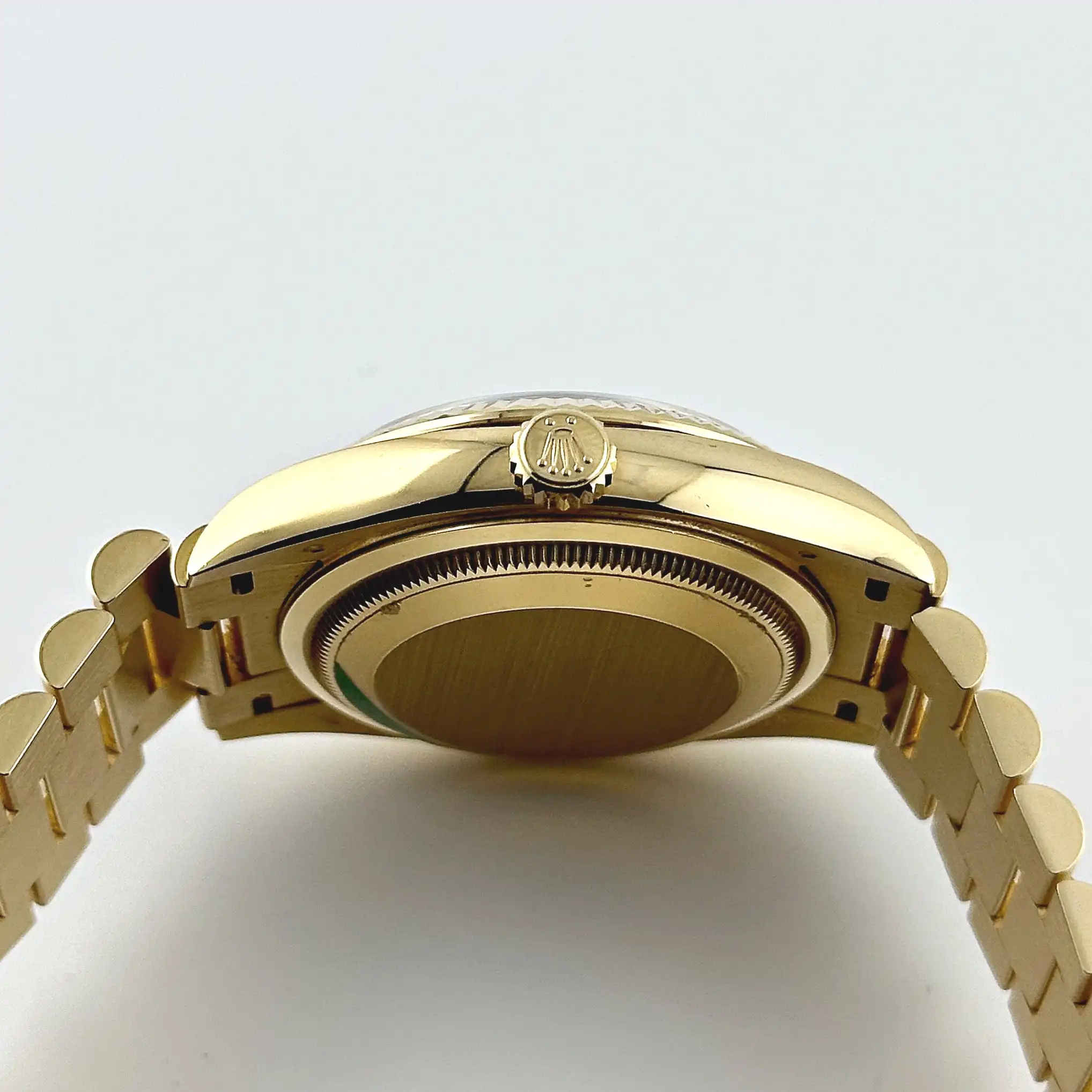 Rolex Day-Date 36 128238 Yellow Gold Green Diamond Dial - Image 9