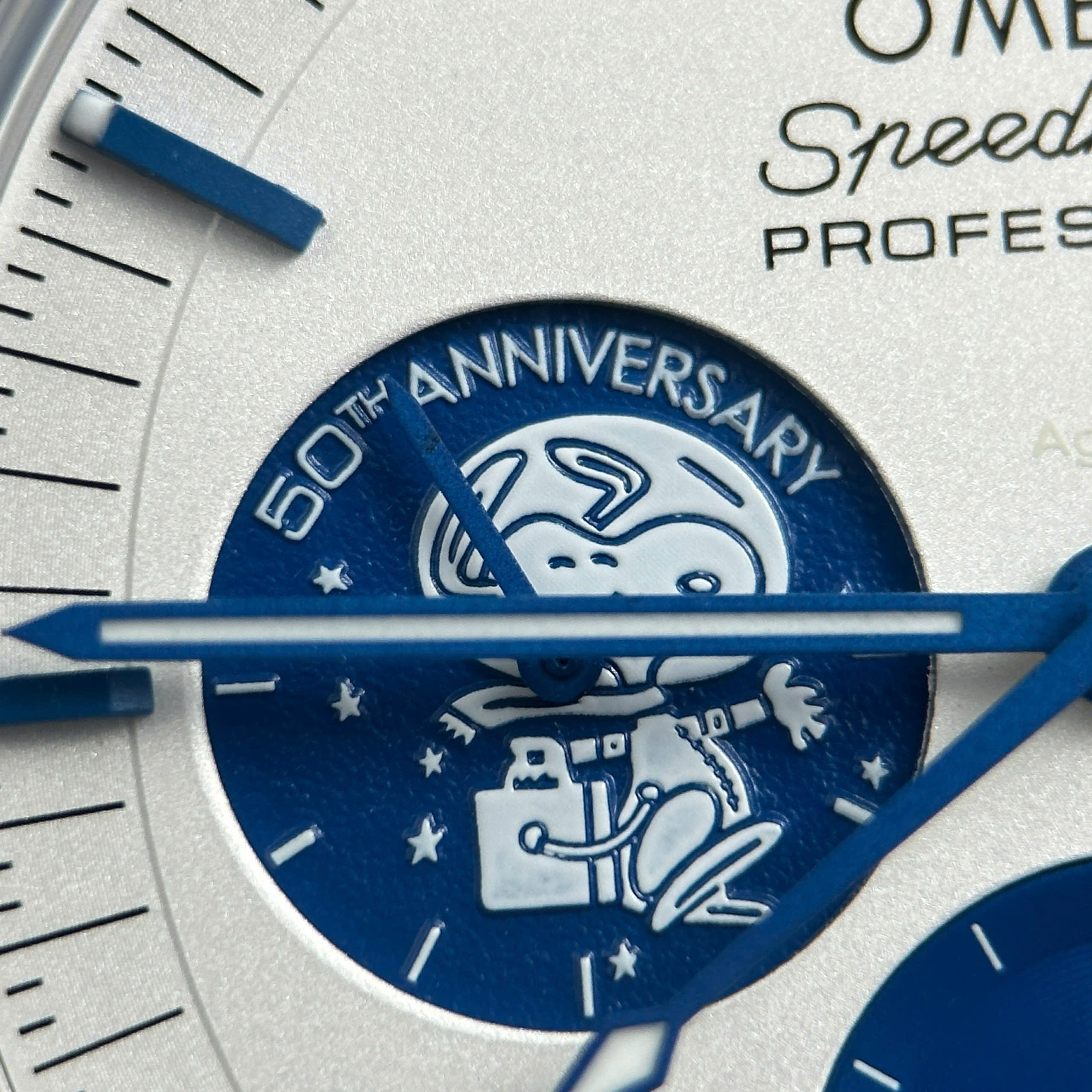 Omega Replica Watch Speedmaster Silver Snoopy 50th Anniversary New 2025 42mm - Image 7