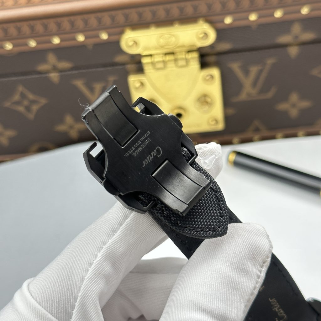 Đồng Hồ Cartier Santos 100 XL Black ADLC Chế Tác Mặt Đen Viền Vàng 41x51mm