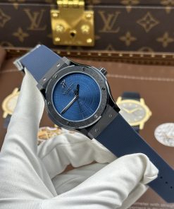Alternative view of Hublot Classic Fusion Replica 11 Boutique Pisa 1940 Edition Blue Rubber Strap JJZ Factory 42mm