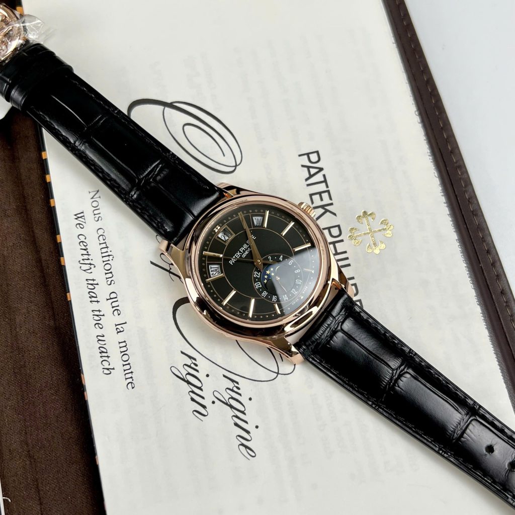 Đồng Hồ Patek Philippe 5205R Chế Tác Bọc Vàng 18K Dây Da Đen Xưởng GR 40mm