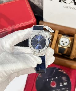 Hublot Classic Fusion Titanium Custom Diamonds Moissanite Leaher Blue 38mm
