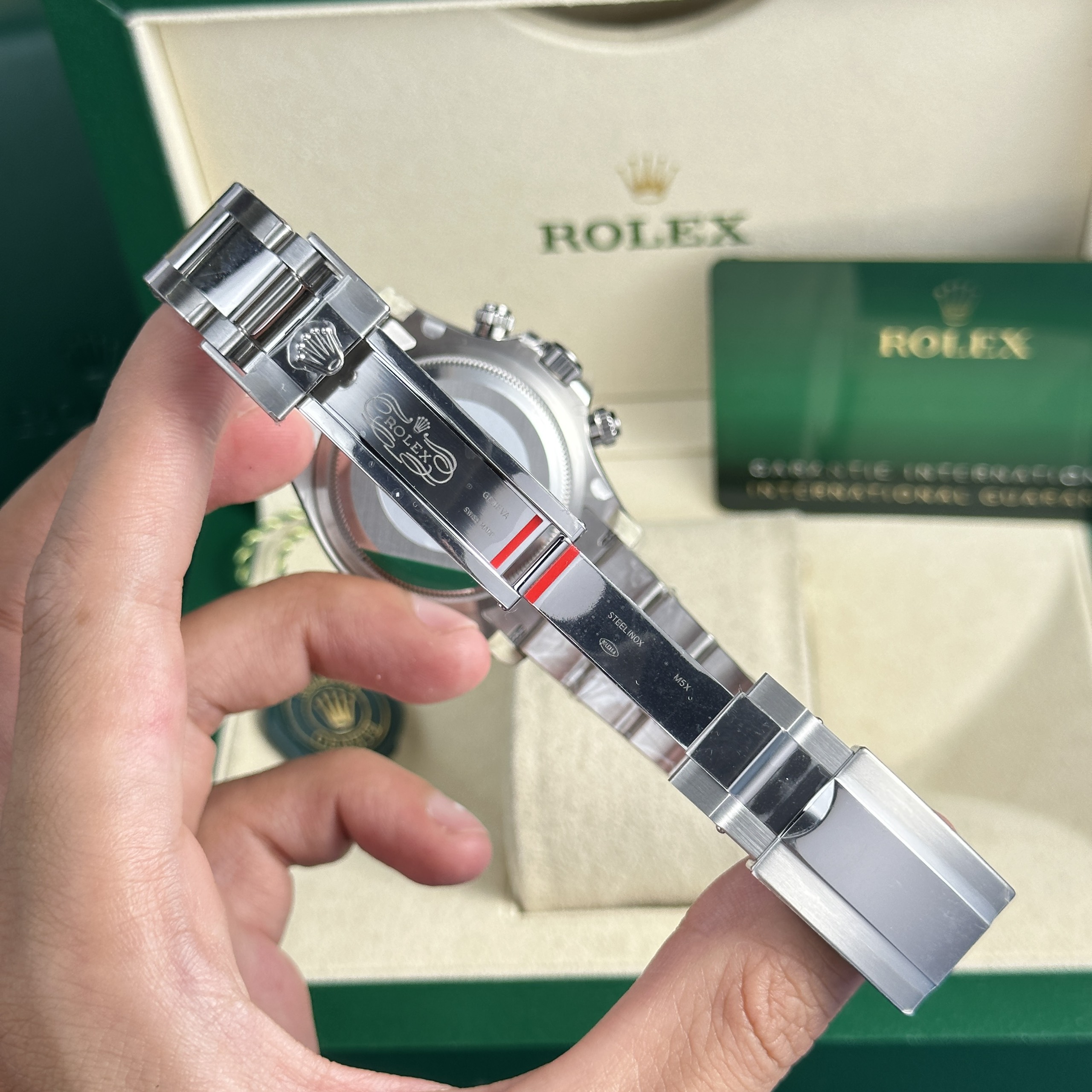 Rolex Cosmograph Daytona 126500LN Best Replica Clean Factory Panda 40mm - Image 4