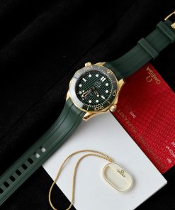 Alternative view of Omega Seamaster Replica Watch Diver 300M Dial Green Factory VSF 42mm