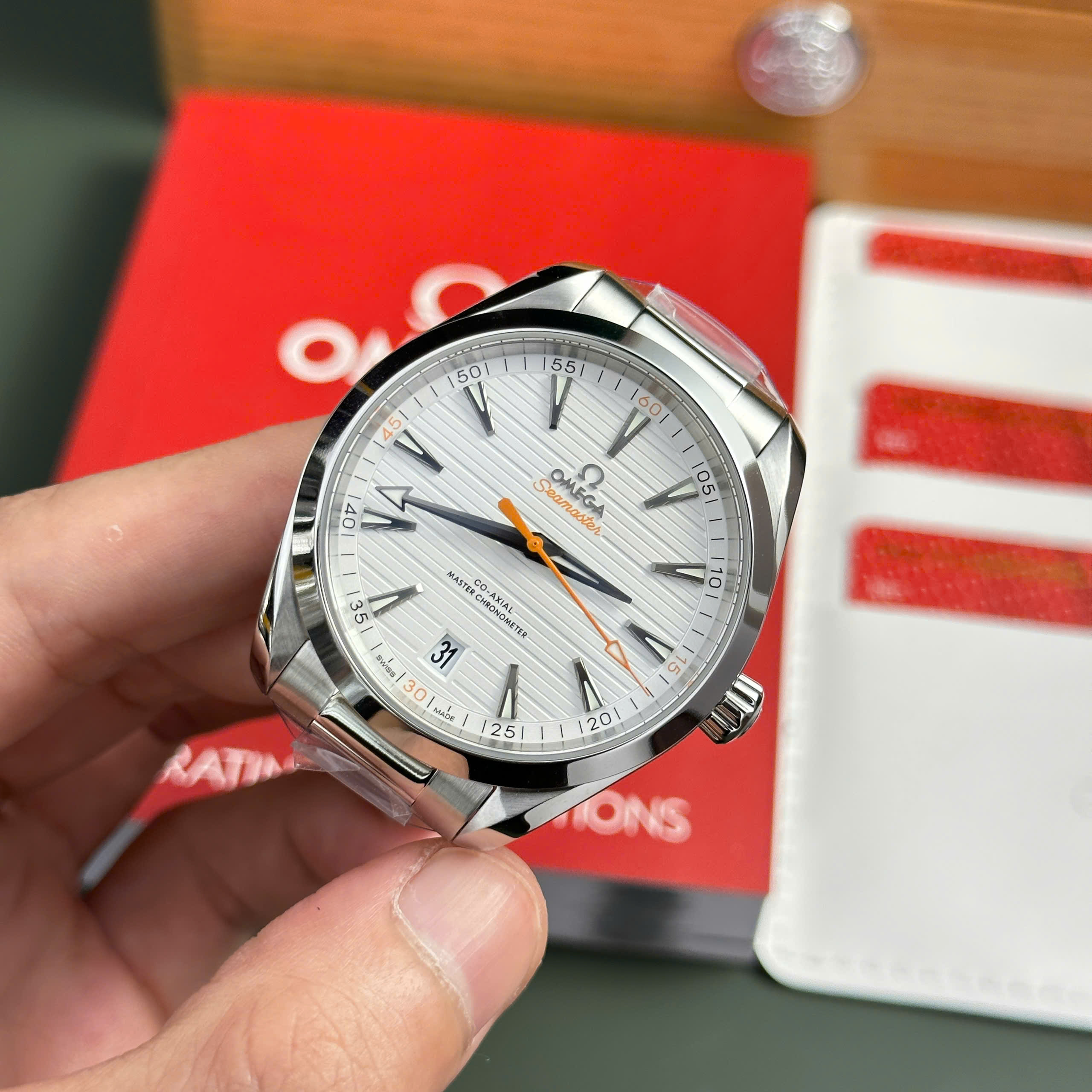 Omega Seamaster Aqua Terra 150M Replica 11 White Dial Factory VS 41mm - Image 4